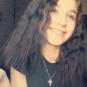 Meet your Posher, Angelique